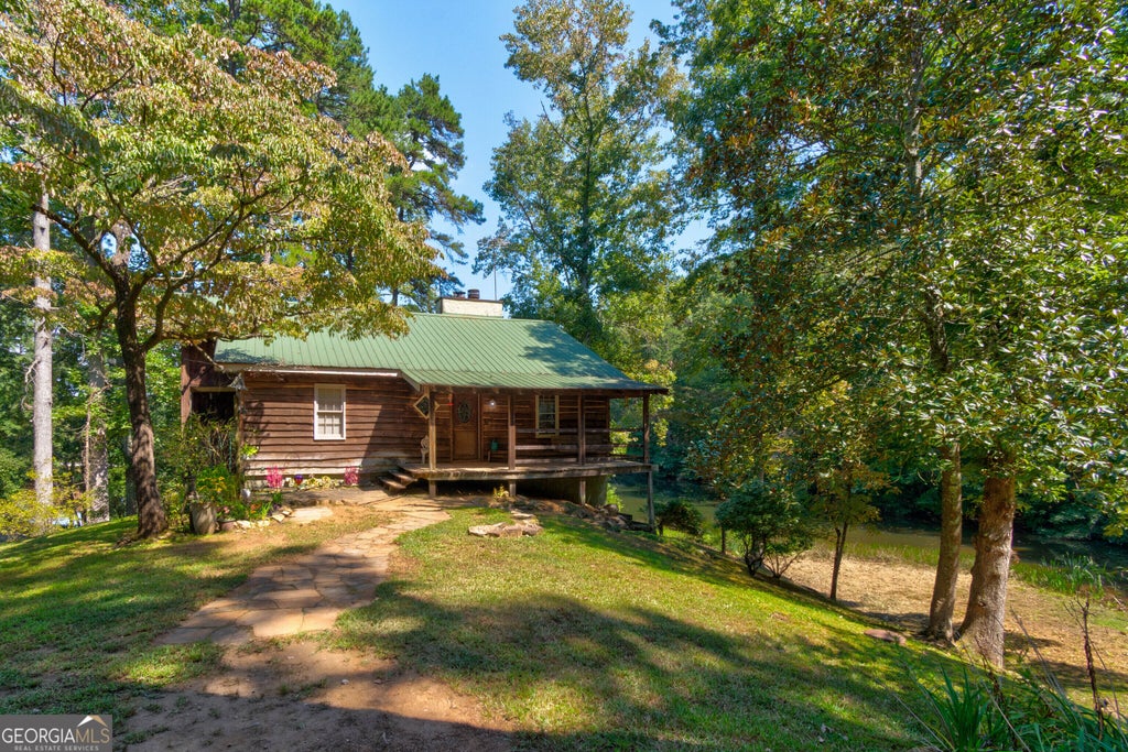 Photo of 434 Mill Creek Drive, Dawsonville, GA 30534 (MLS # 10867553)