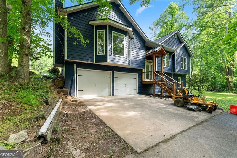 7095 Cogburn RD