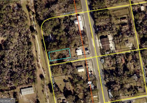 104 E 7th ST Woodbine GA 31569