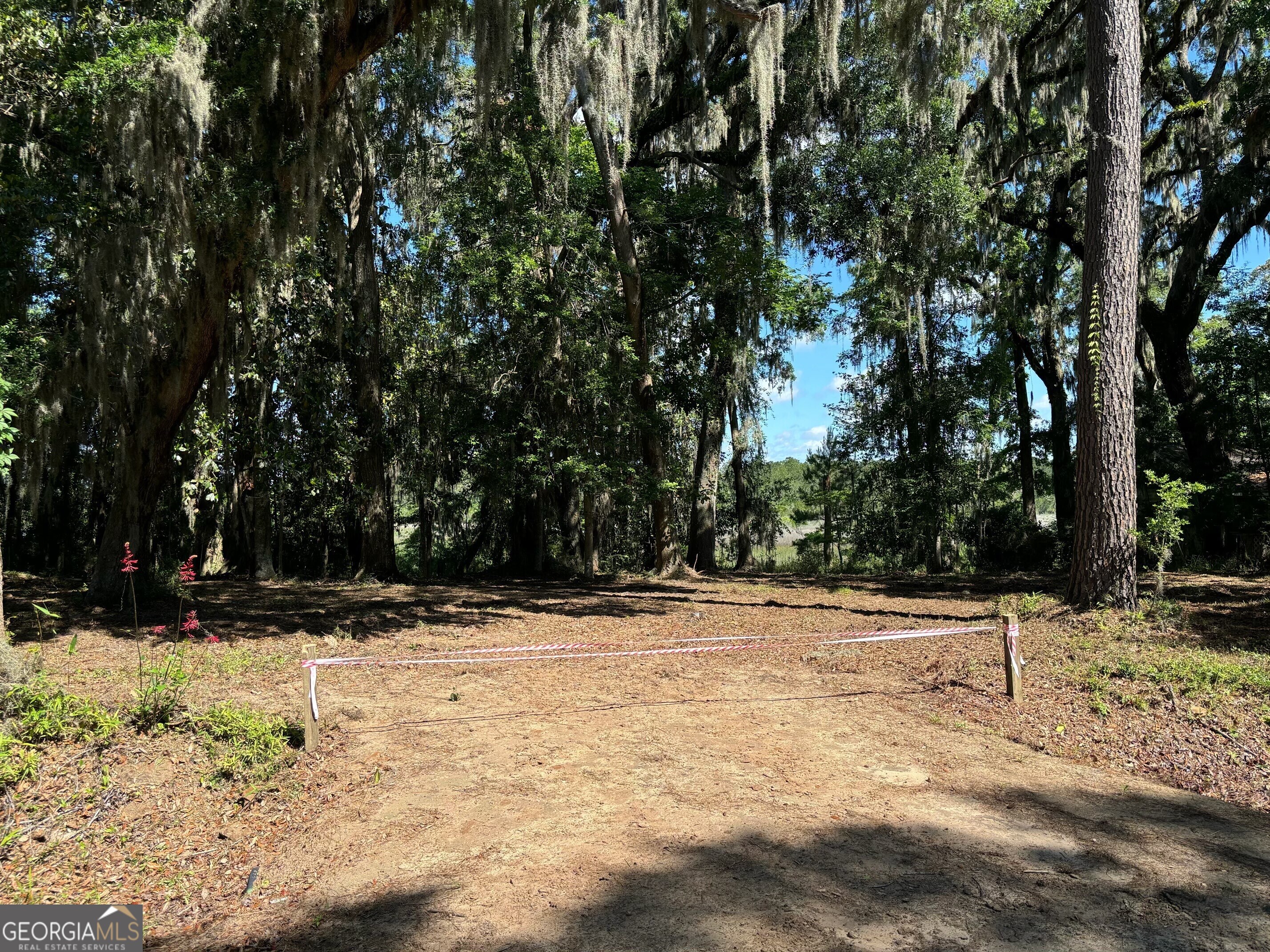 121 Salt Creek RD