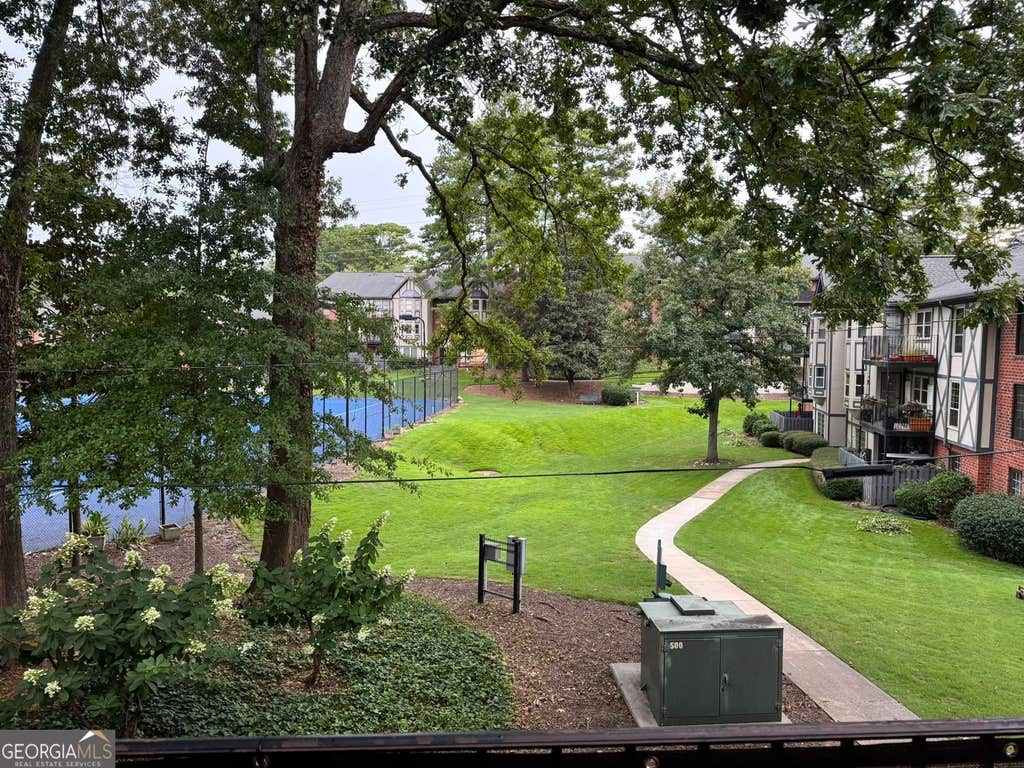 Photo of 6851 Roswell Road NE #H-31, Sandy Springs, GA 30328 (MLS # 10828232)