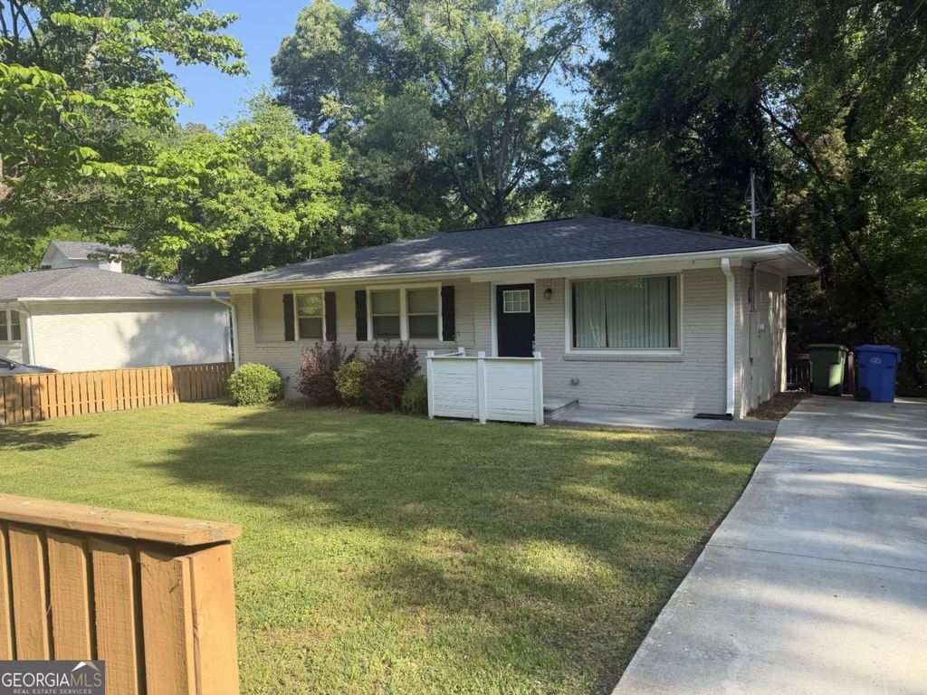 Photo of 3575 Fairburn Place NW, Atlanta, GA 30331 (MLS # 10740076)