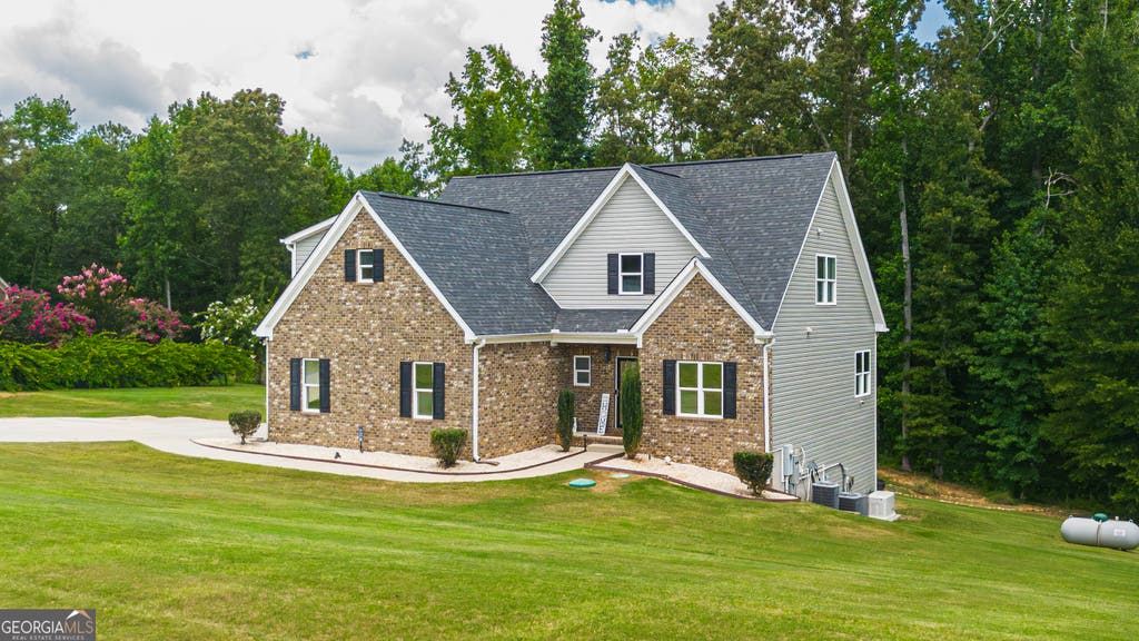 Photo of 840 Smallwood Trace, Hampton, GA 30228 (MLS # 10811529)