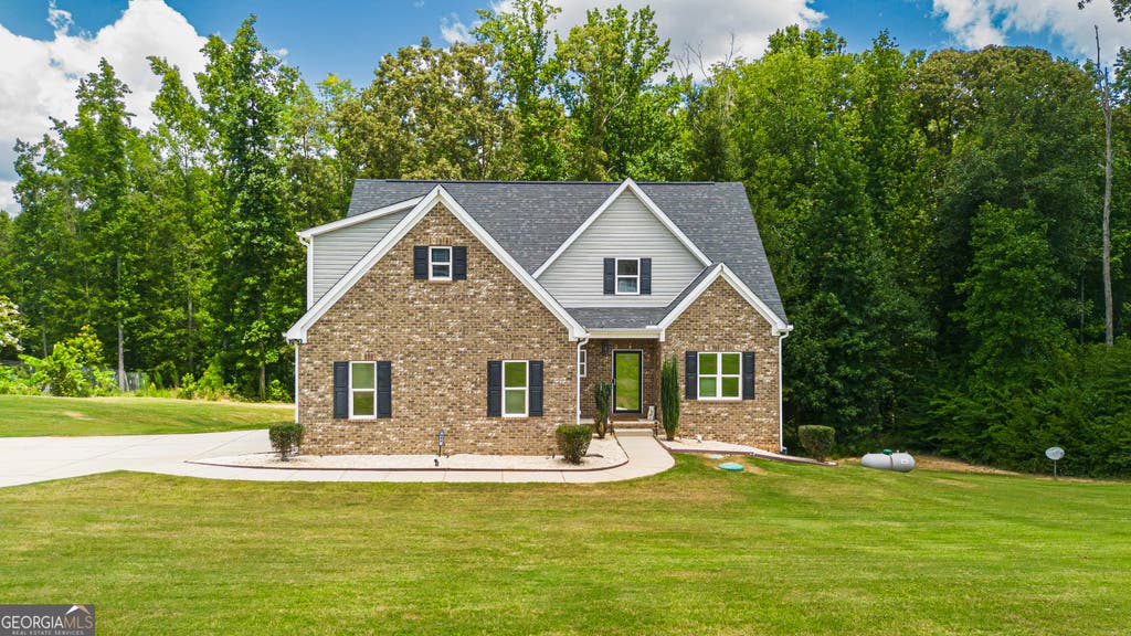Photo of 840 Smallwood Trace, Hampton, GA 30228 (MLS # 10811529)