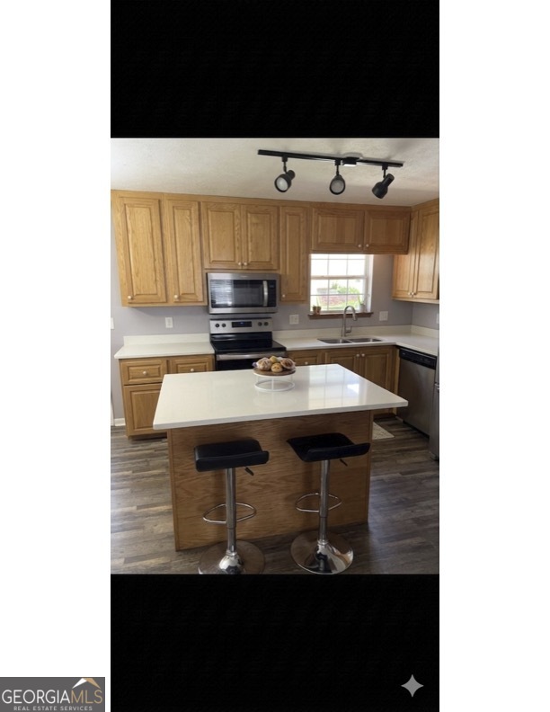 725 Strickland Town RD