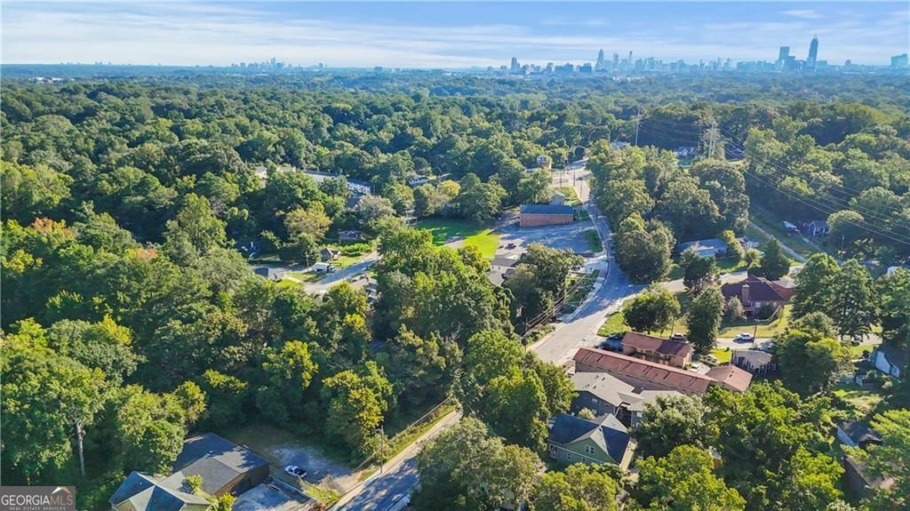 Photo of 2047 Joseph E Boone Boulevard NW, Atlanta, GA 30314 (MLS # 10711267)