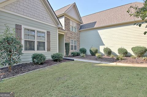 A home in Newnan