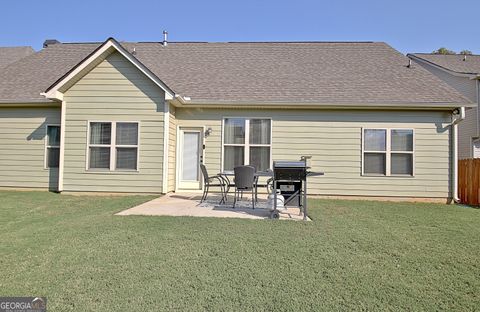 A home in Newnan