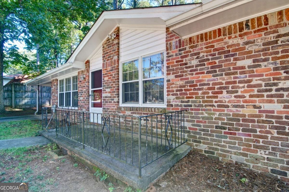 1299 Mclendon DR