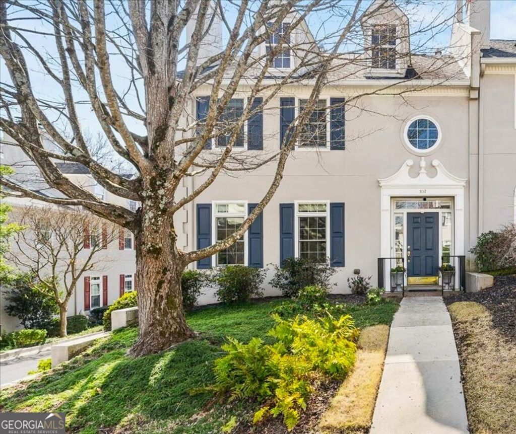 Photo of 107 Paces Run SE #107, Atlanta, GA 30339 (MLS # 10706320)