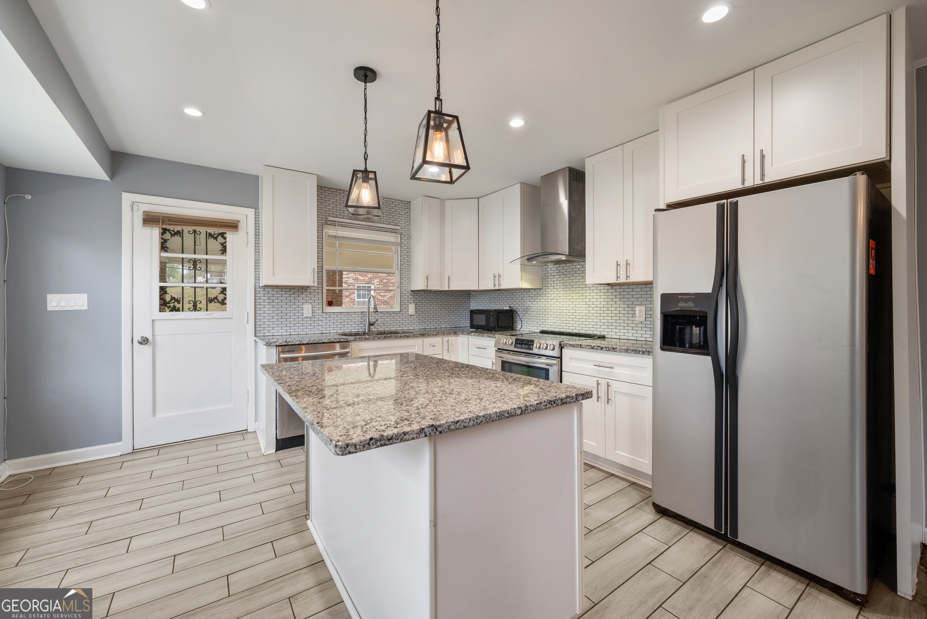 4329 CEDAR VALLEY LN