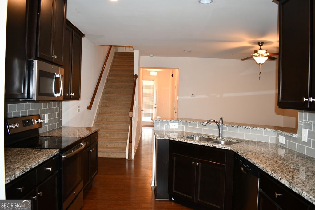 Photo of 2697 Avanti Way, Decatur, GA 30035 (MLS # 10769420)