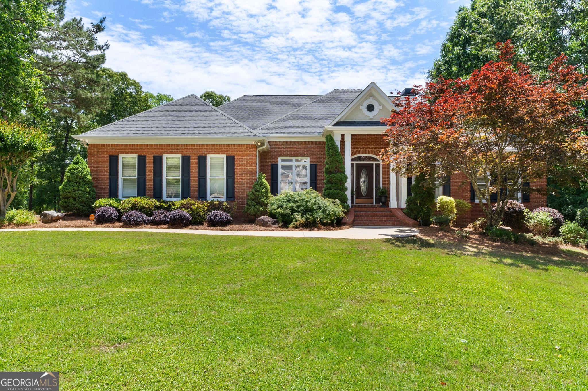 660 Milton DR
