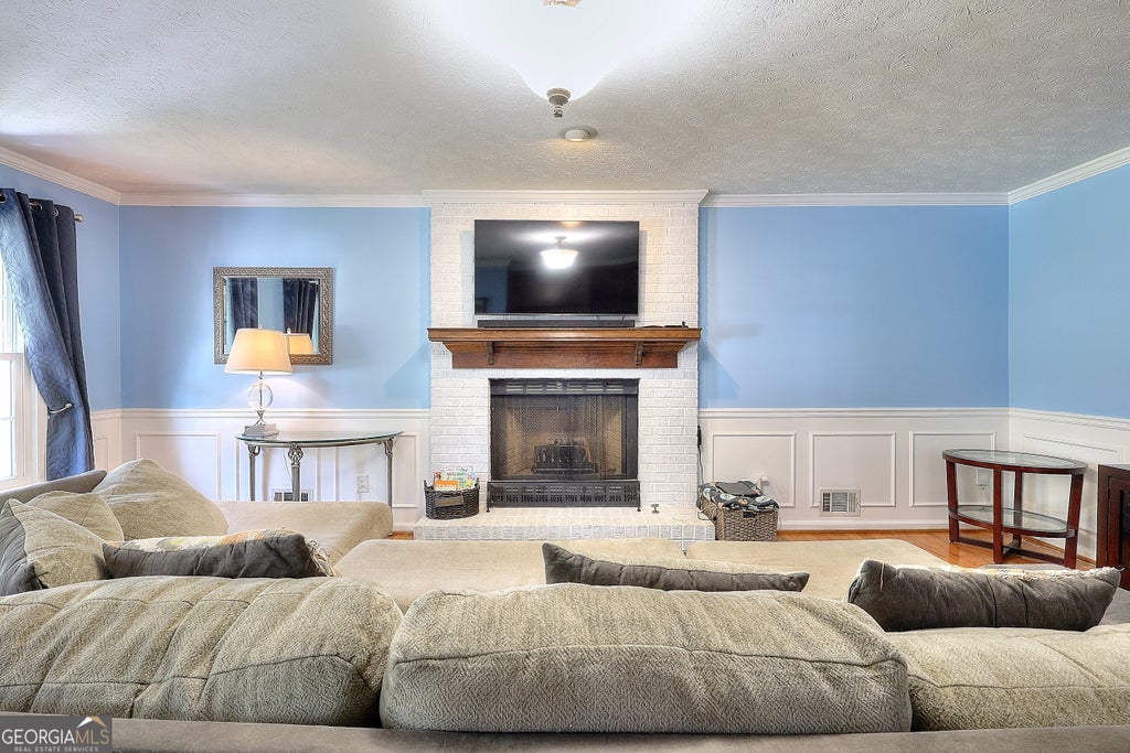Photo of 1961 Shoreline Trace, Grayson, GA 30017 (MLS # 10869943)
