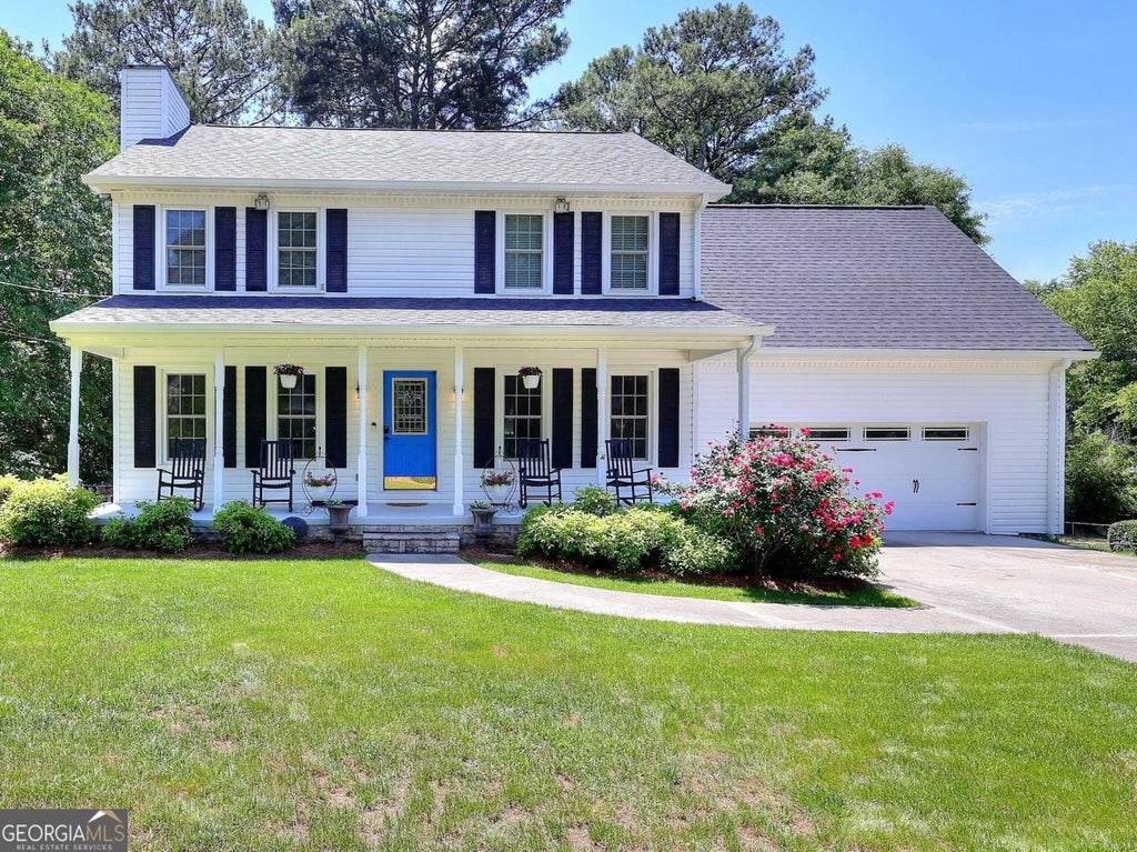 Photo of 1961 Shoreline Trace, Grayson, GA 30017 (MLS # 10869943)