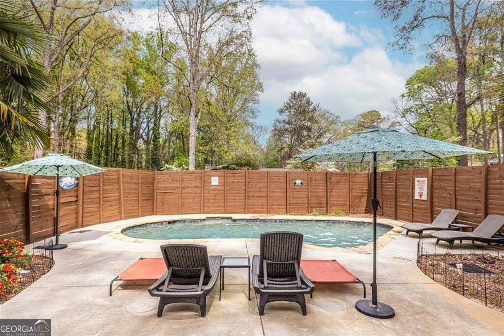 3360 Embry Hills DR