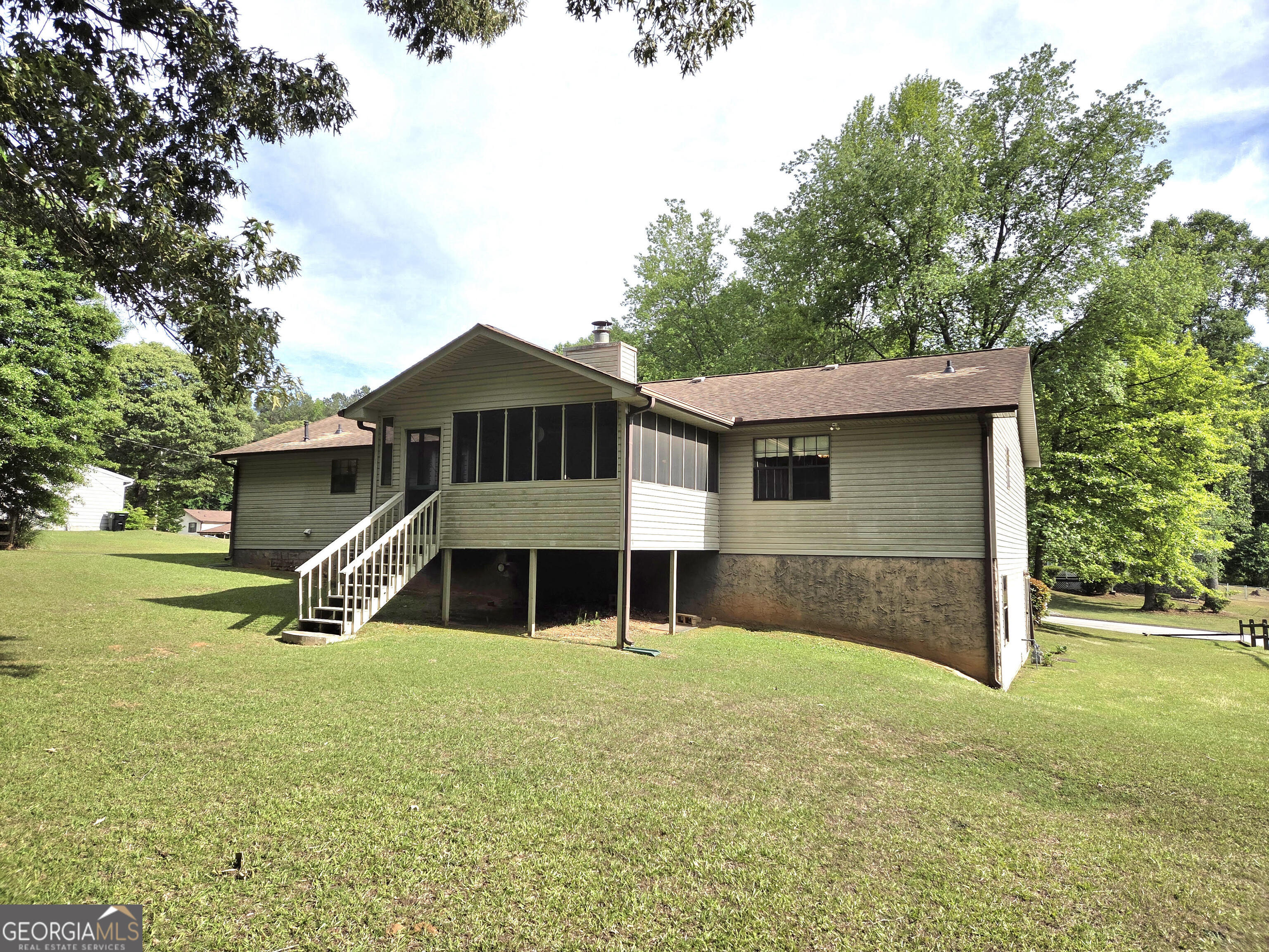 130 Stokes DR