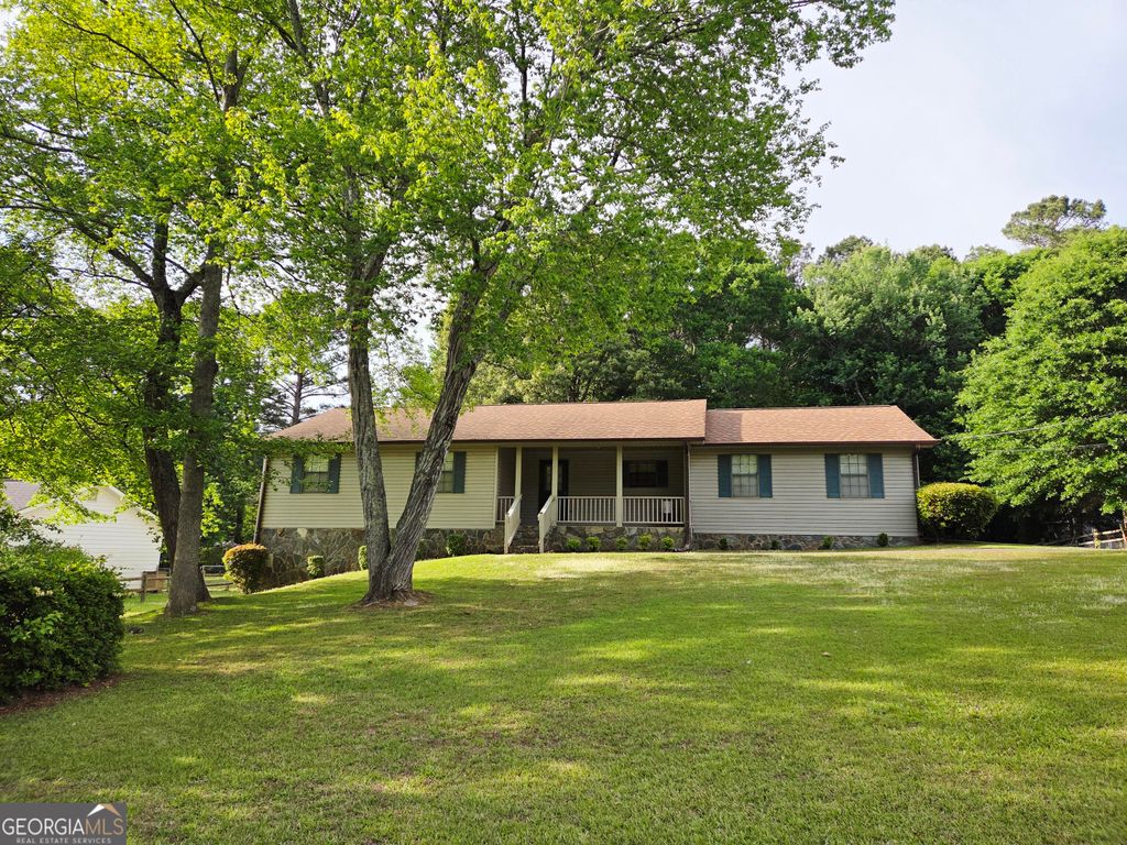 Photo of 130 Stokes Drive, Stockbridge, GA 30281 (MLS # 10758192)