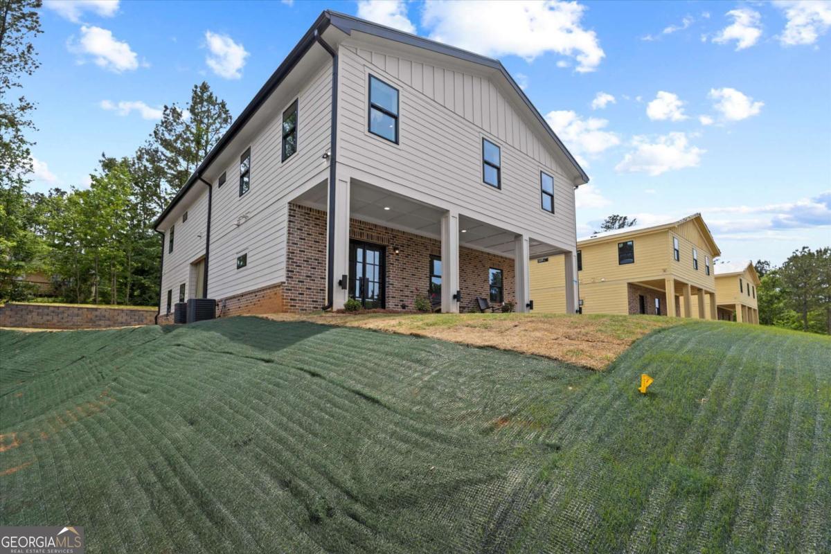 6852 Silver Maple DR