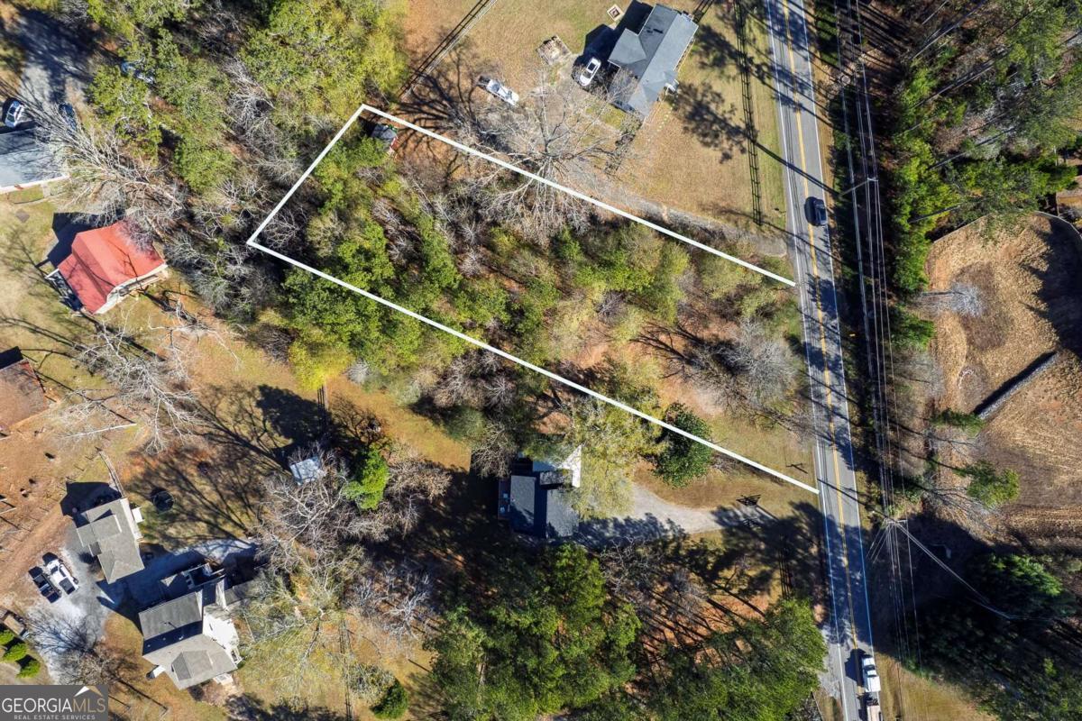 4027 N Arnold Mill RD