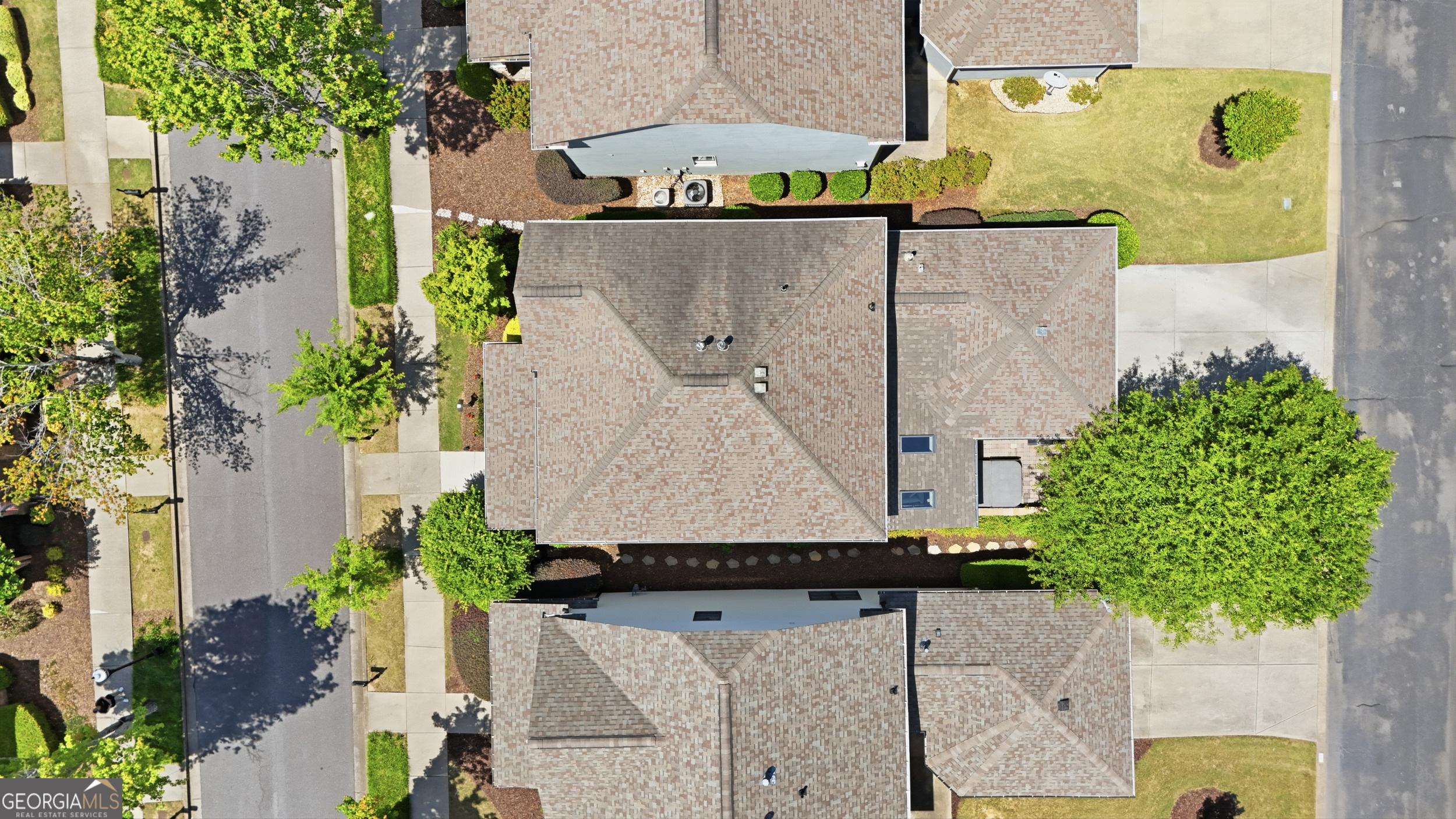 3851 Portland Trail DR