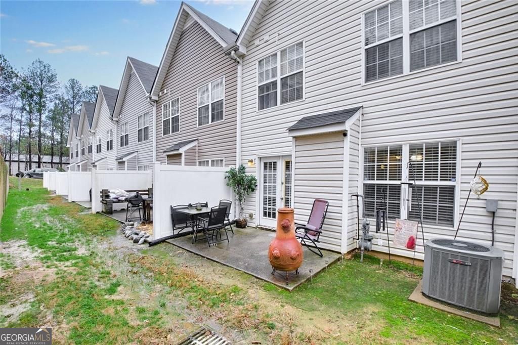 PARKVIEW COMMONS - Residential