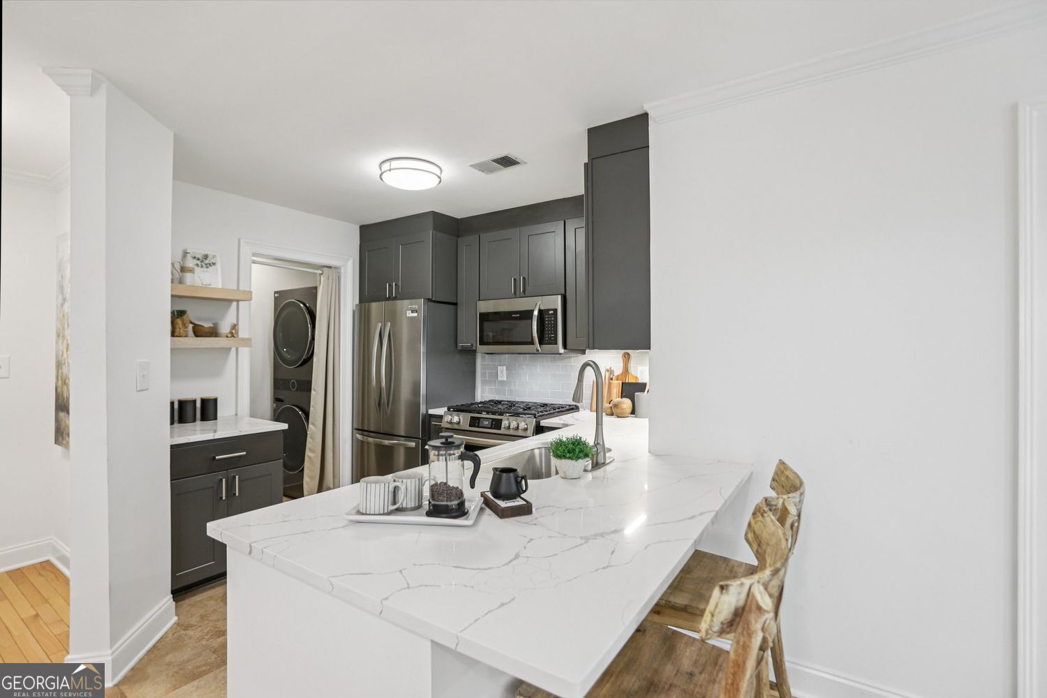 209 14th ST NE 105