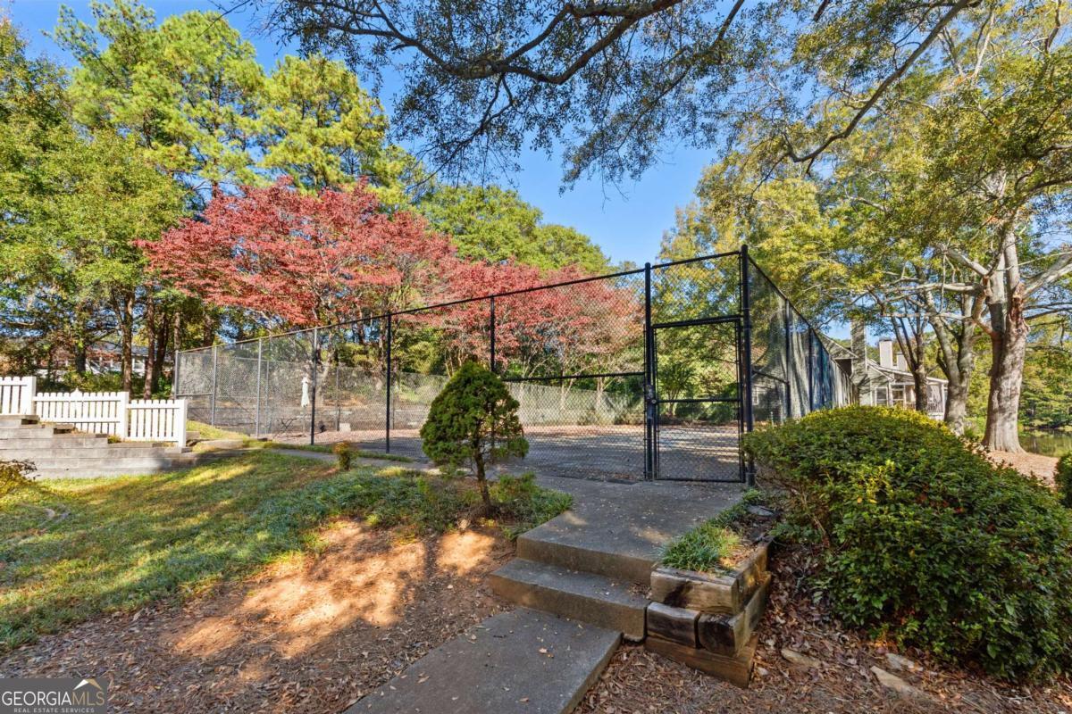 Hidden Lake - Residential