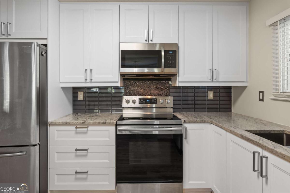 Hidden Lake - Residential