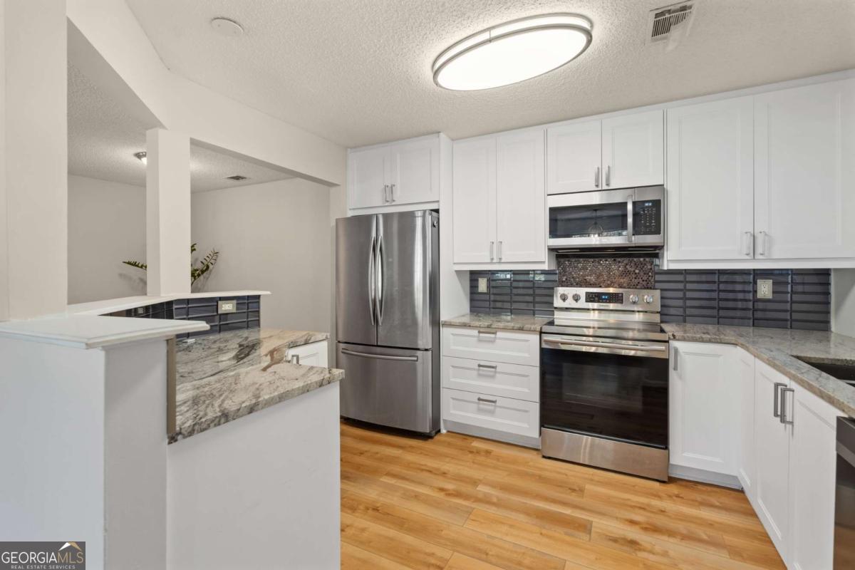 Hidden Lake - Residential