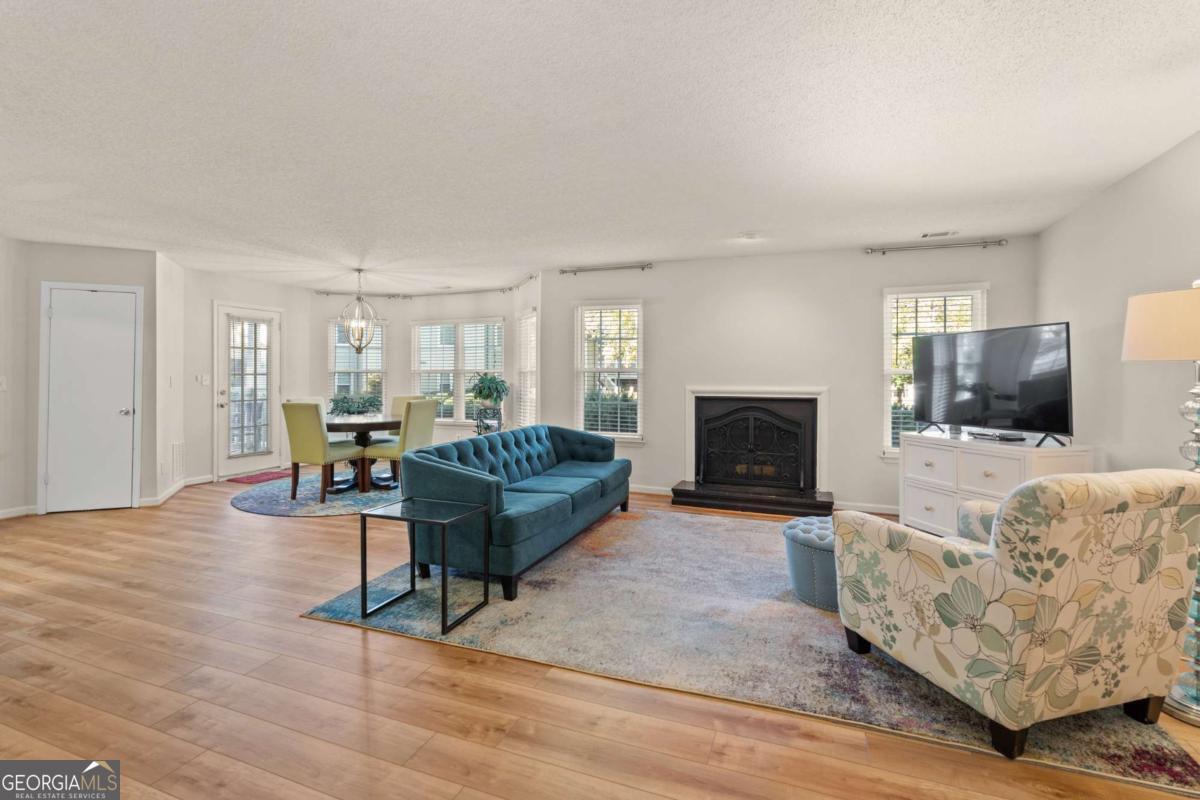 Hidden Lake - Residential