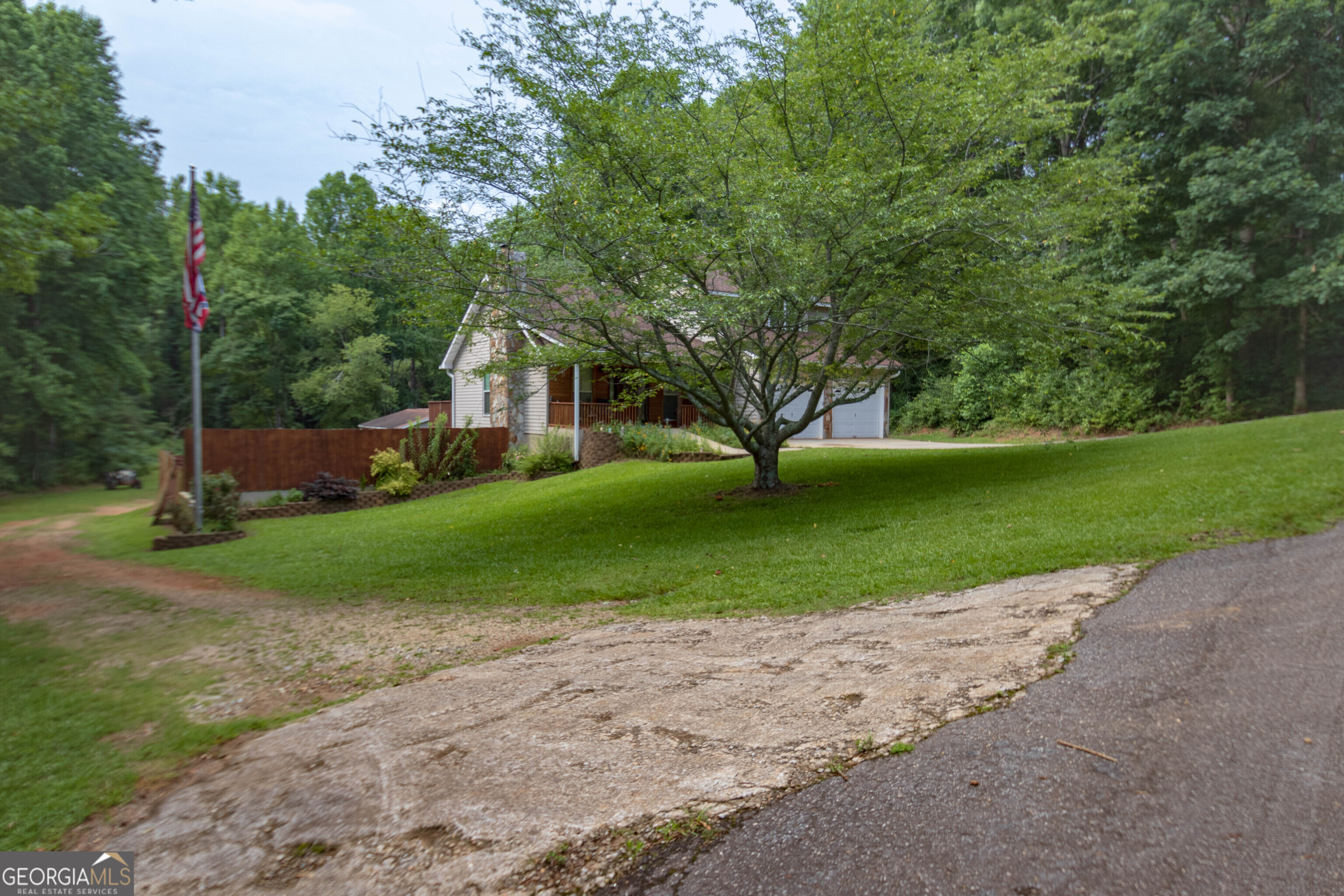 46 Cedar Ridge DR