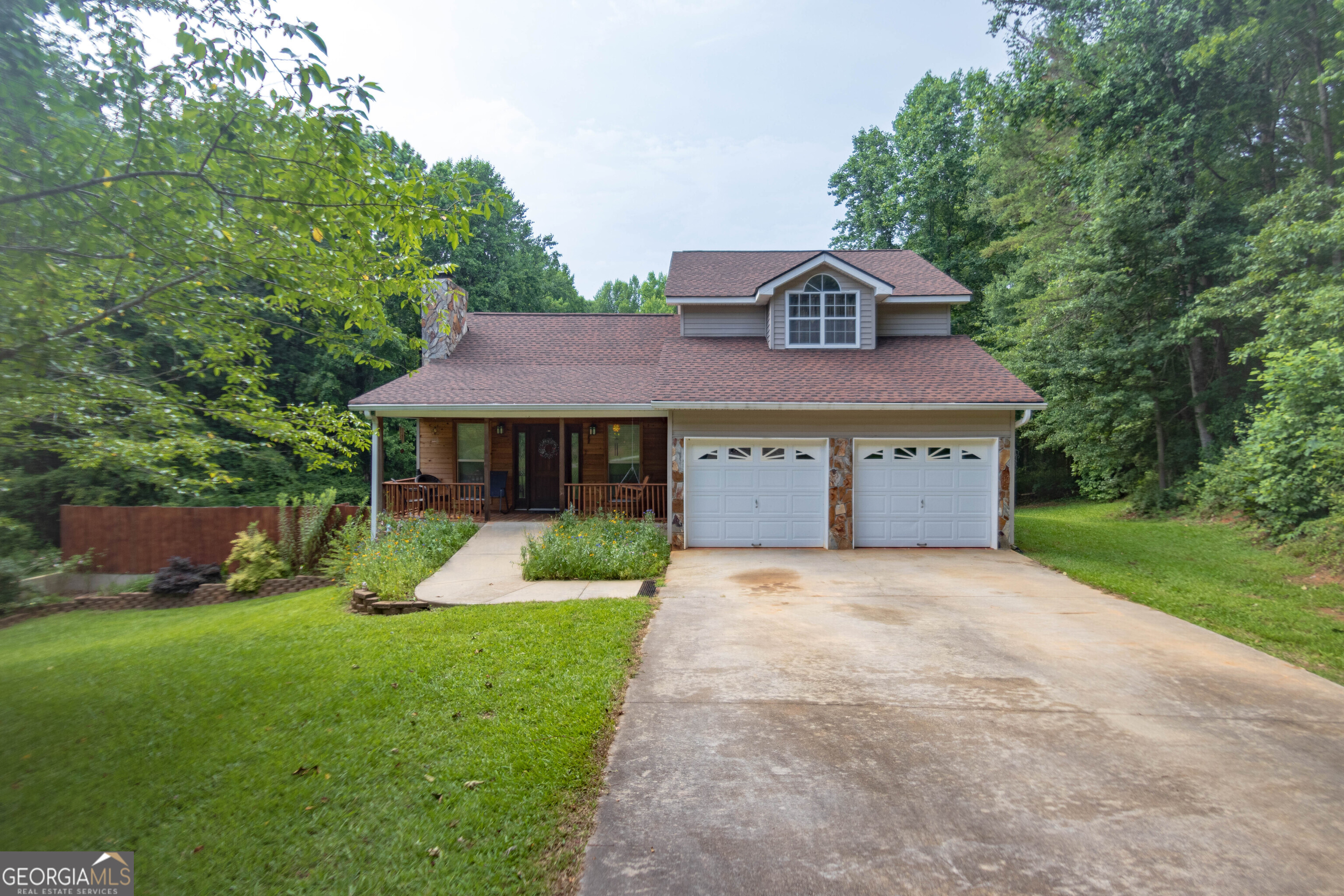 46 Cedar Ridge DR