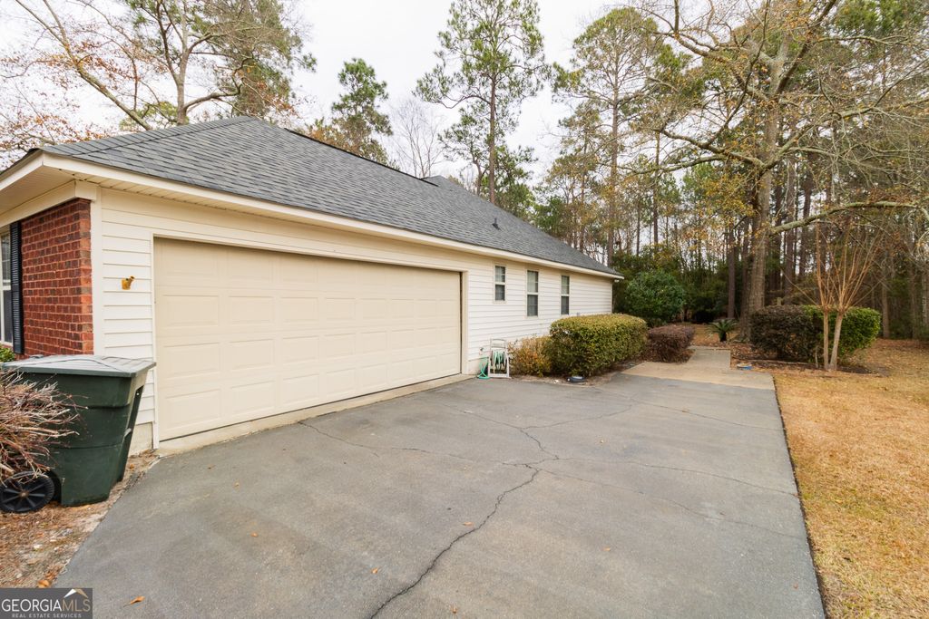 Photo of 104 Greentree Court, Statesboro, GA 30458 (MLS # 10659789)