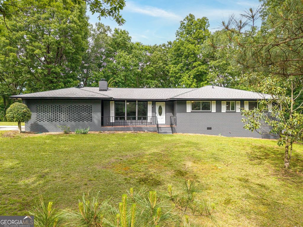 Photo of 244 Forest Hill Road SW, Dalton, GA 30720 (MLS # 10756479)