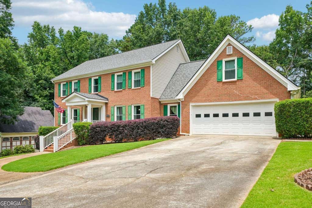 Photo of 1184 Staples Drive SW, Lilburn, GA 30047 (MLS # 10794724)