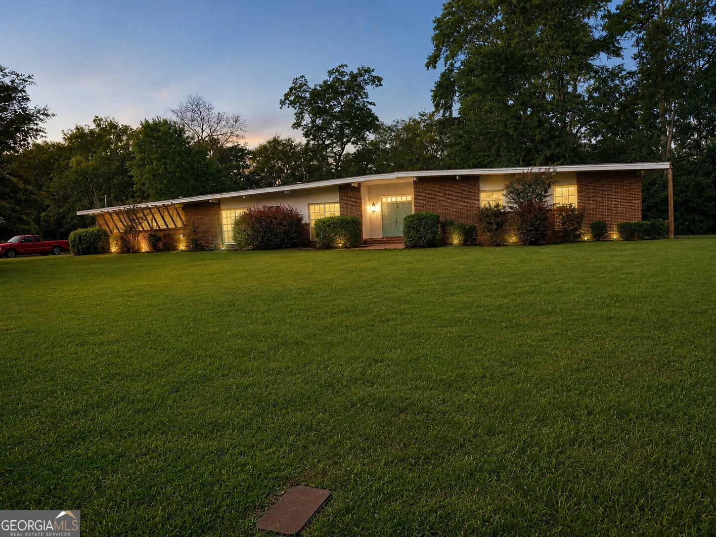 437 Orchard Lane, Sandersville, GA, 31082