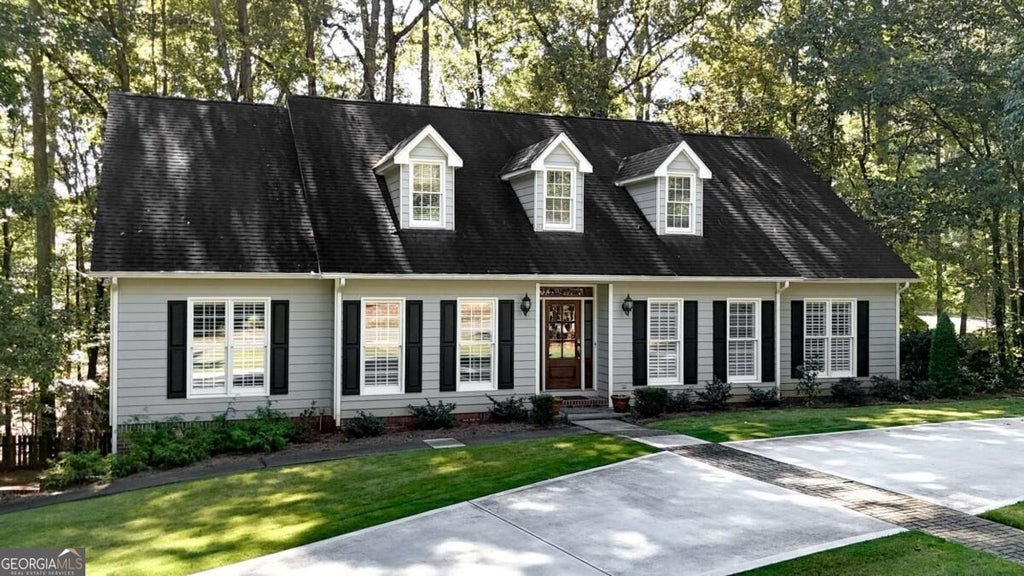 Photo of 55 Timberlake Cove NE, Cartersville, GA 30121 (MLS # 10874880)