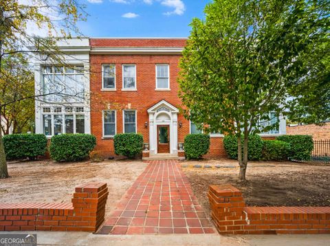 1050 North Highland AVE 12B Atlanta GA 30306