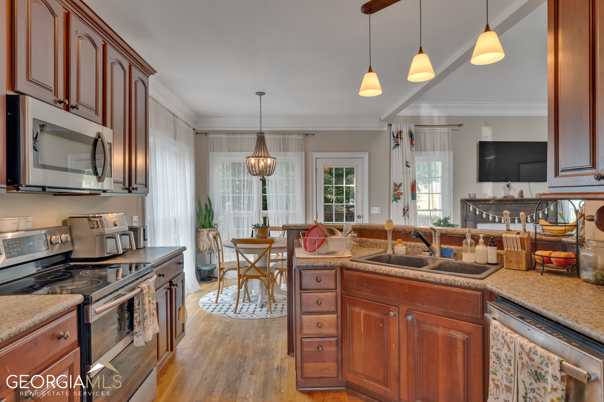 Buckhead Manor - Residential