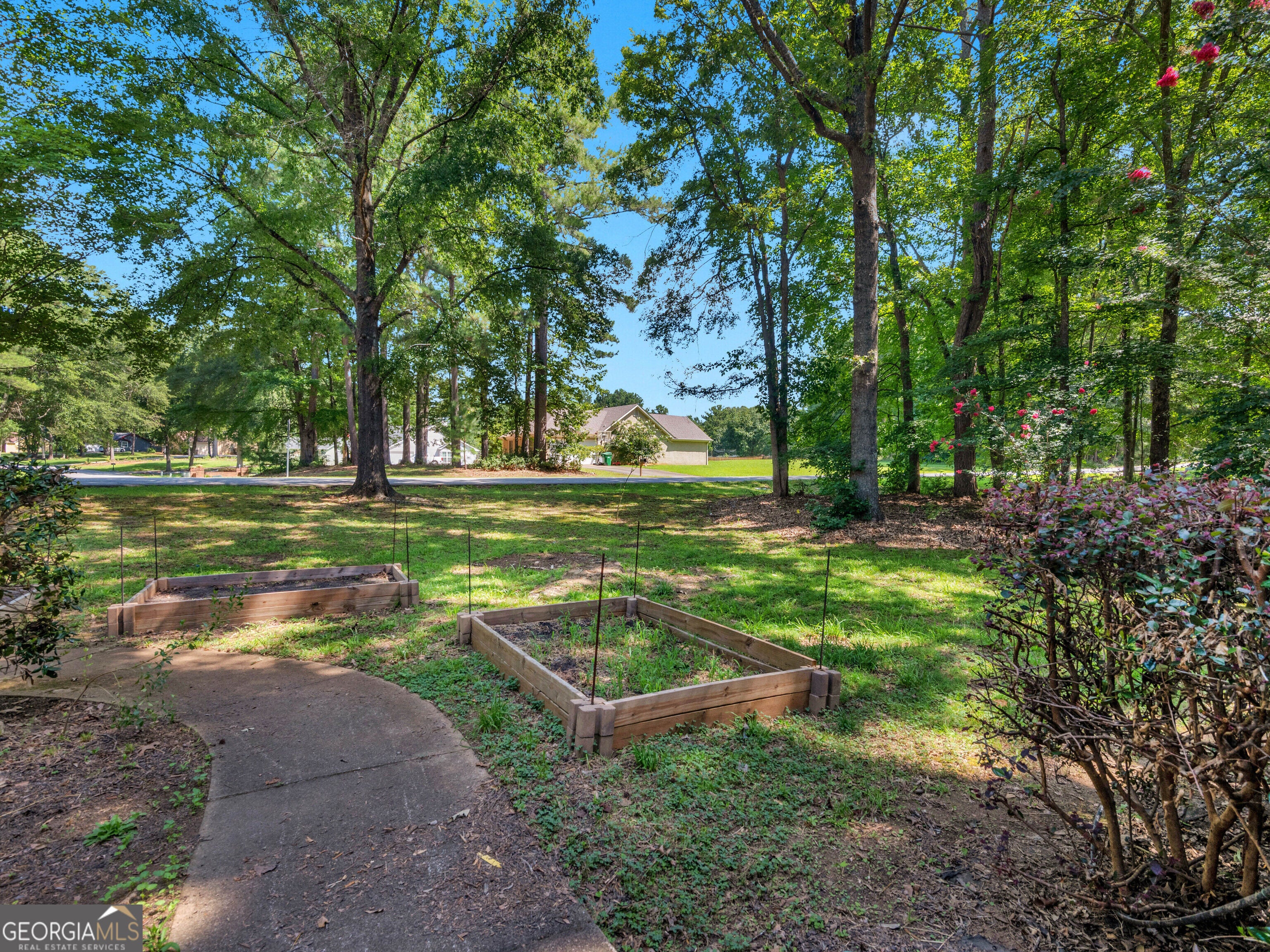 351 Waterford DR