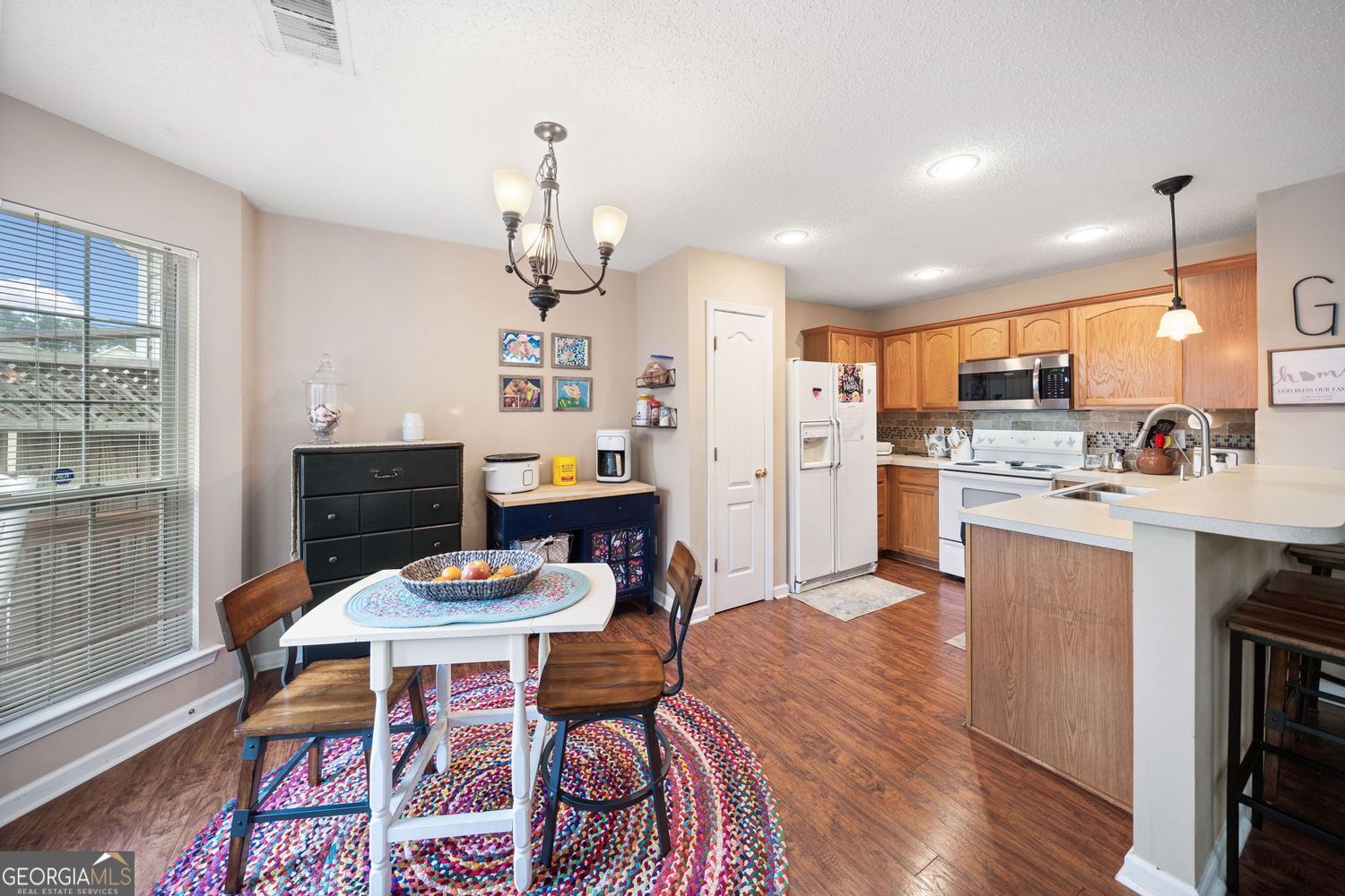 FOX CREEK - Residential