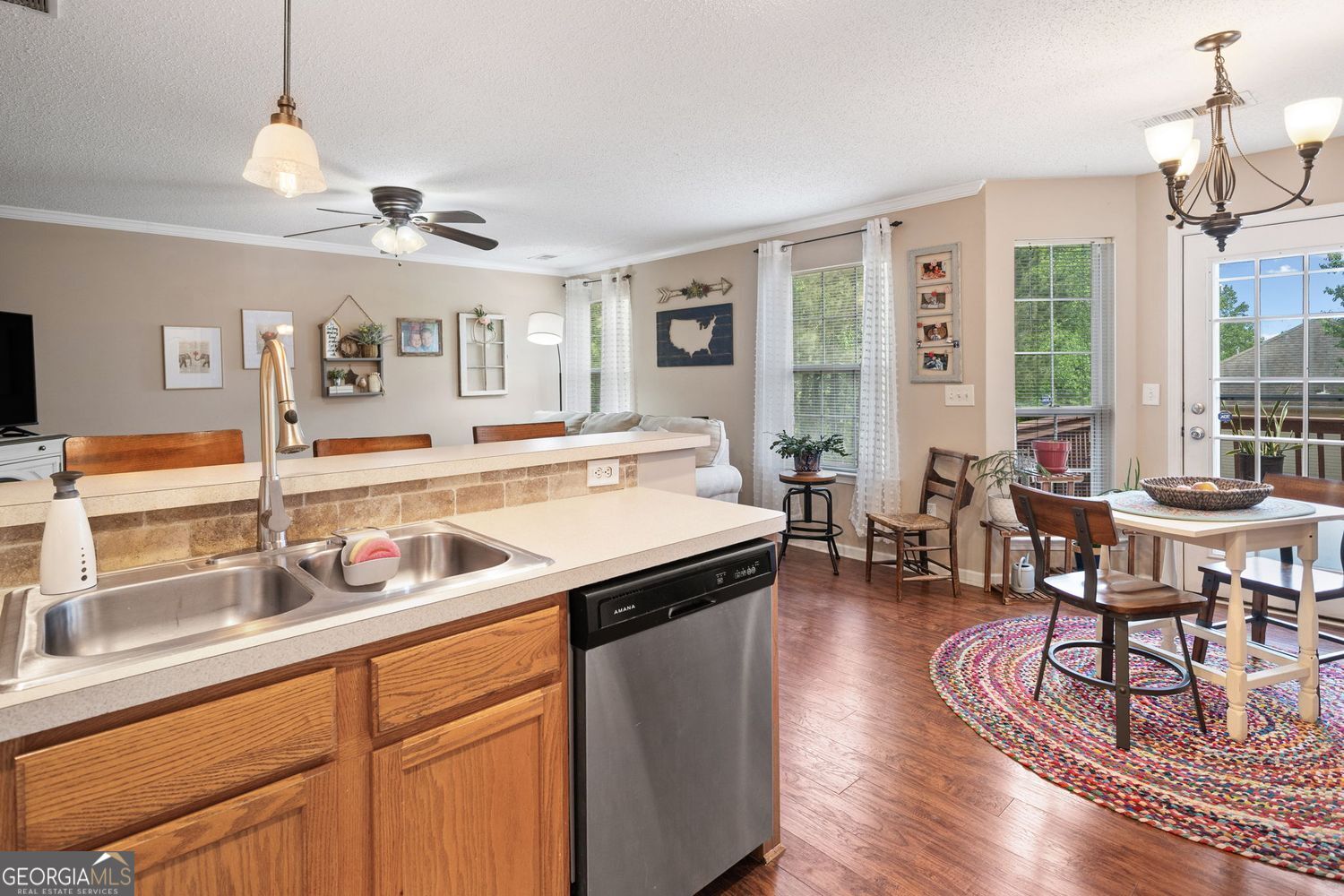 FOX CREEK - Residential