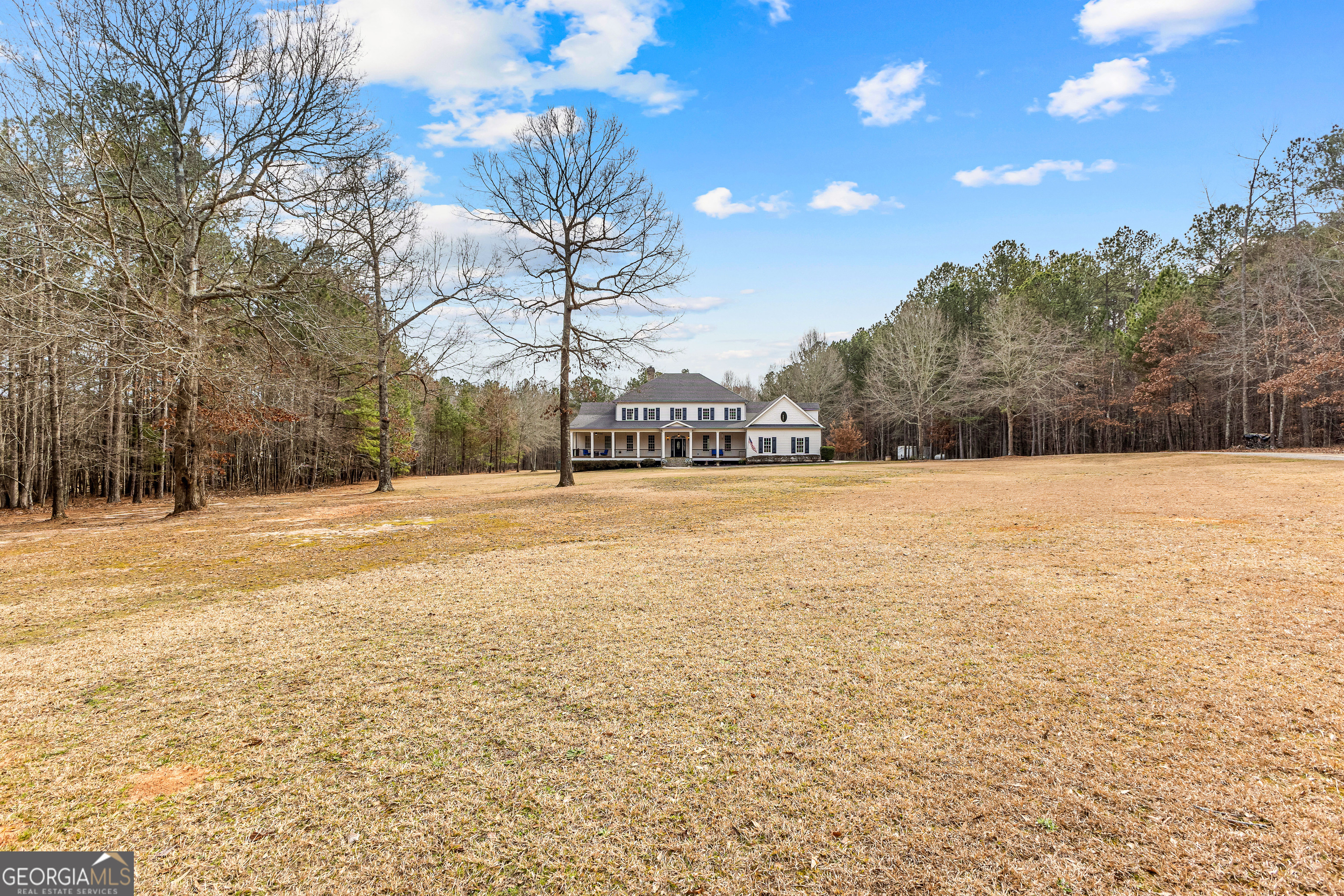 203 Shelby LN