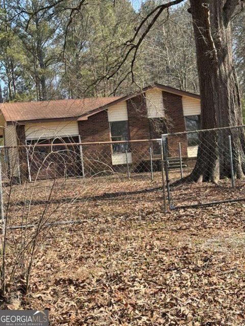 Photo of 1035 County Rd 40, Centre, AL 35960 (MLS # 10687186)