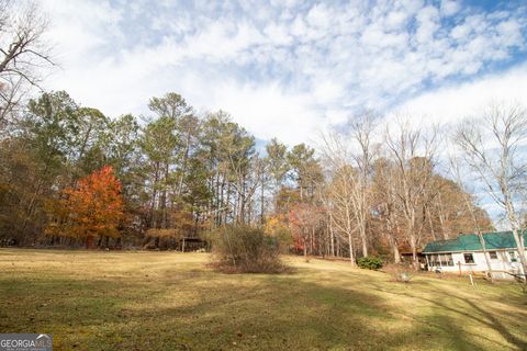 A home in Newnan