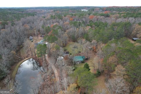 A home in Newnan