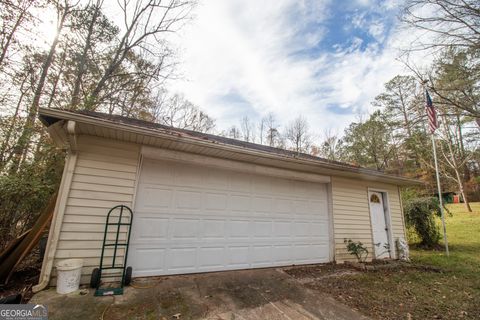 A home in Newnan