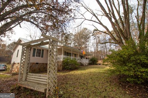 A home in Newnan