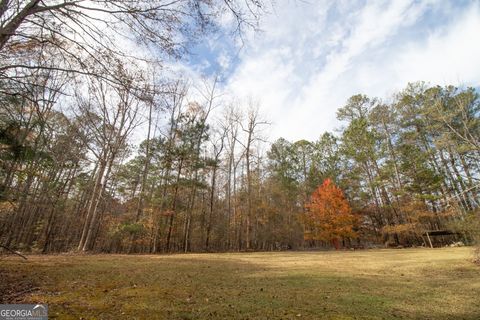 A home in Newnan